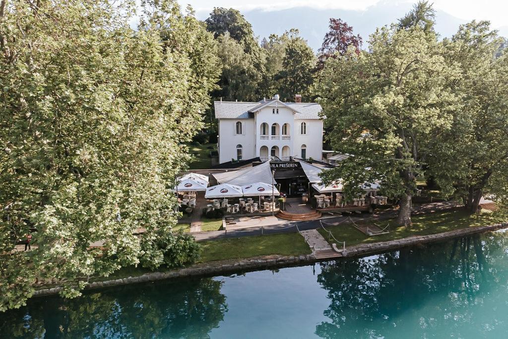 Penzion Vila Preseren Bled Bagian luar foto